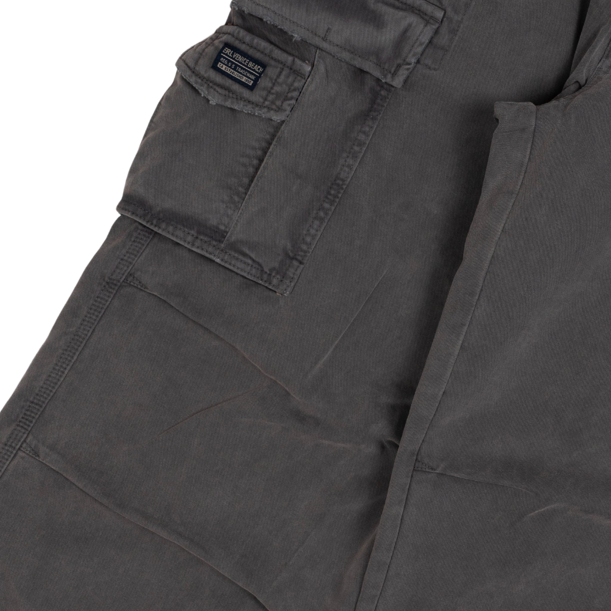 Classic cargo pant in grey