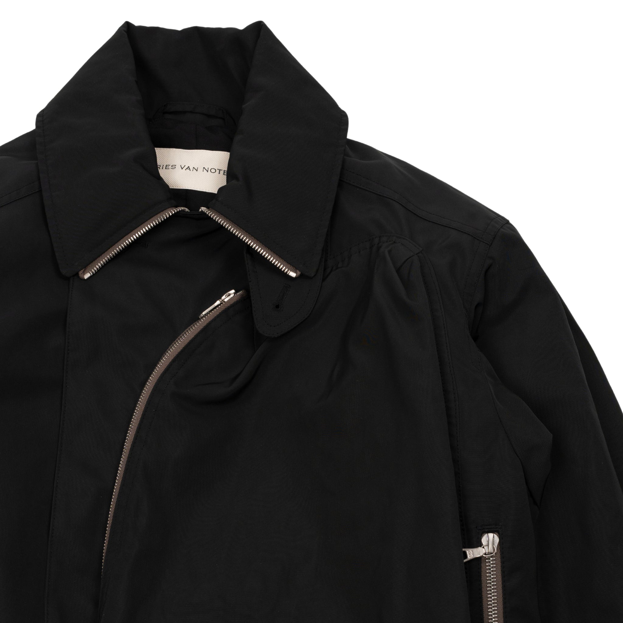 Viller Jacket in Black