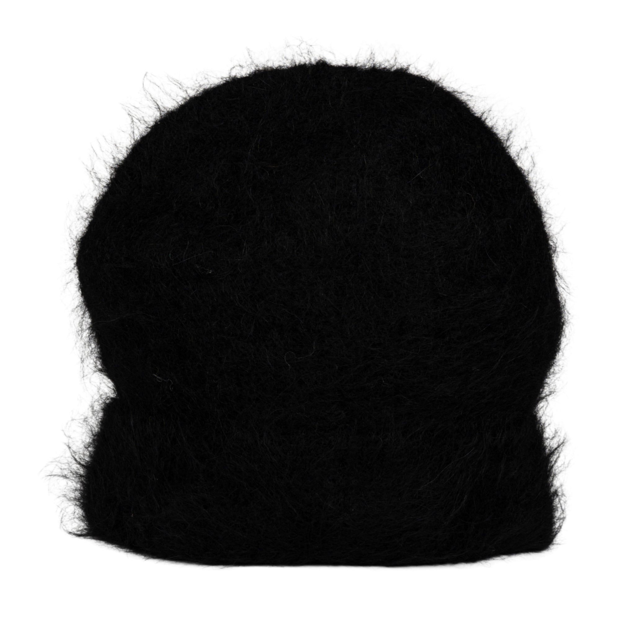 Fuzzy beanie in black