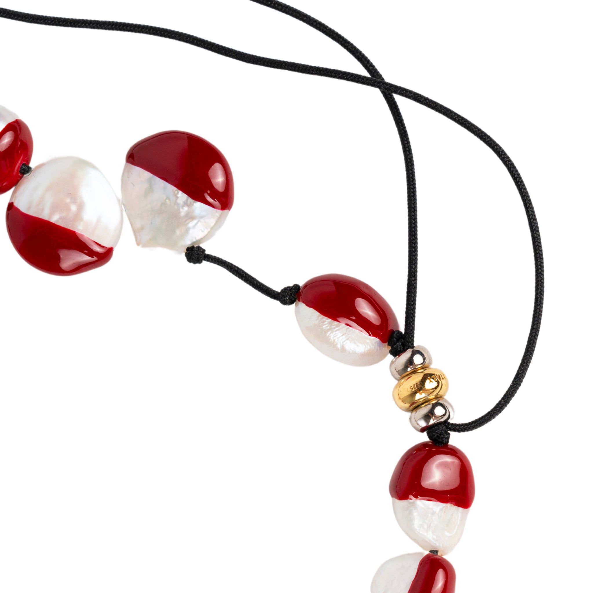 Vacanza Pearl Necklace in Red