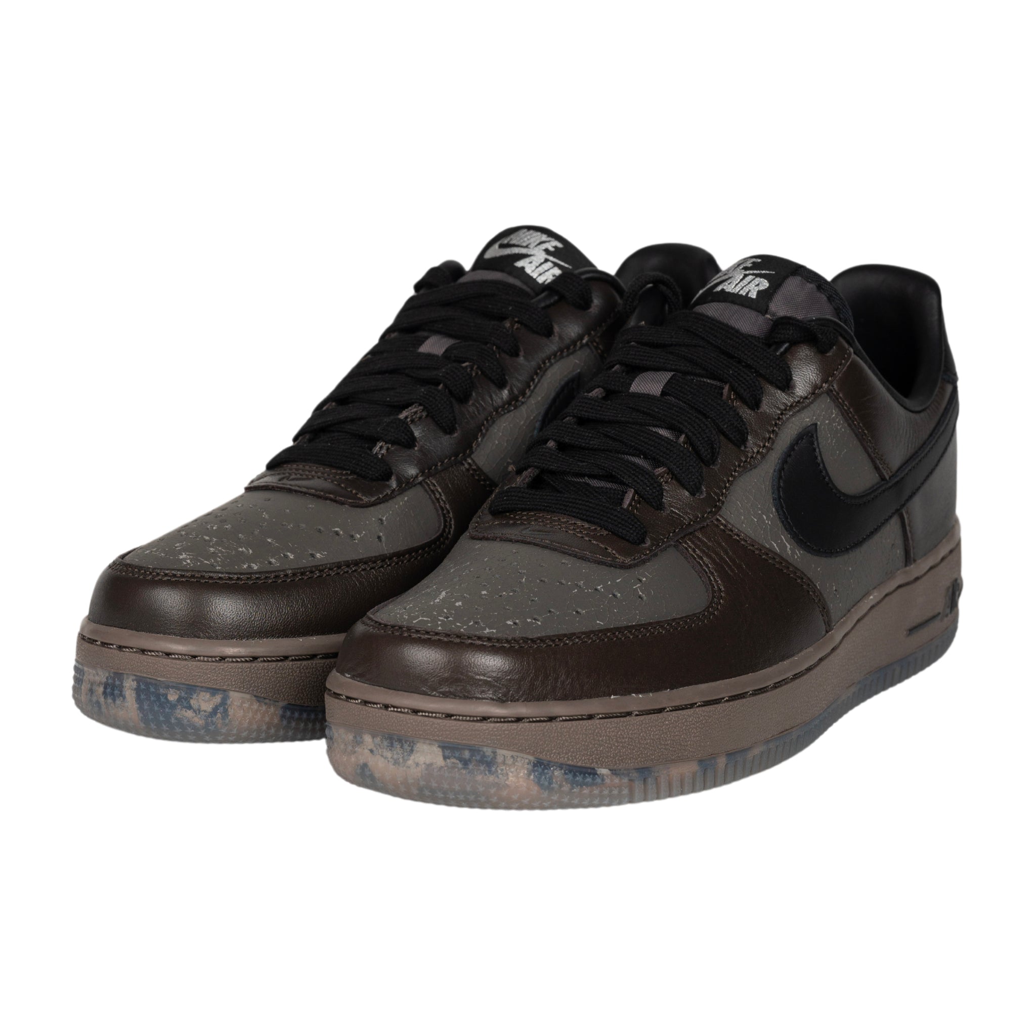 Air Force 1 Low sneaker in black and brown